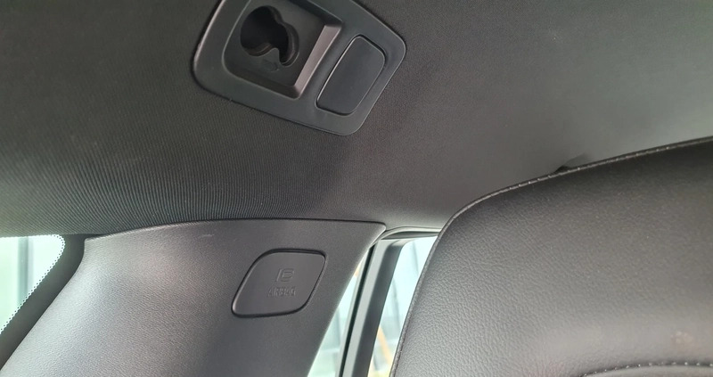 Volvo V60 cena 59900 przebieg: 166000, rok produkcji 2018 z Opole małe 529